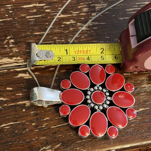 Reversible red and turquoise colored pendant - Picture 6 of 7